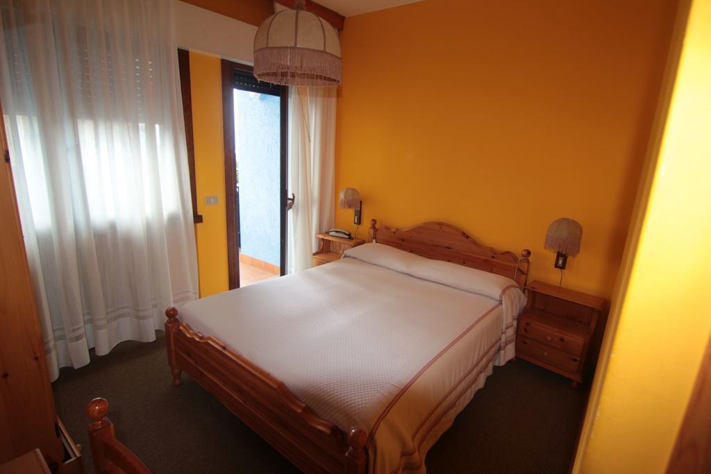 Albergo Trieste Tambre dʼAlpago Quarto foto